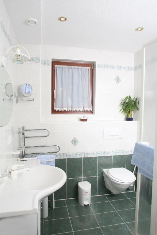 Gaestehaus Ortner Liesing Bagian luar foto