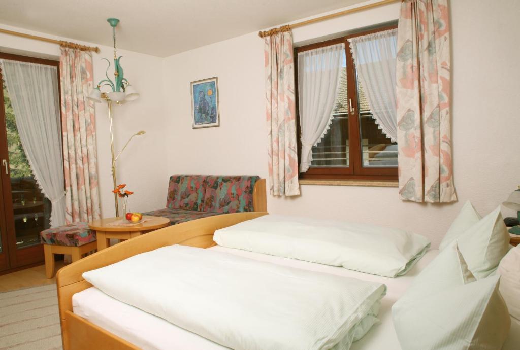 Gaestehaus Ortner Liesing Ruang foto